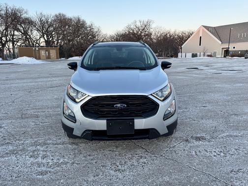 2022 Ford EcoSport SES