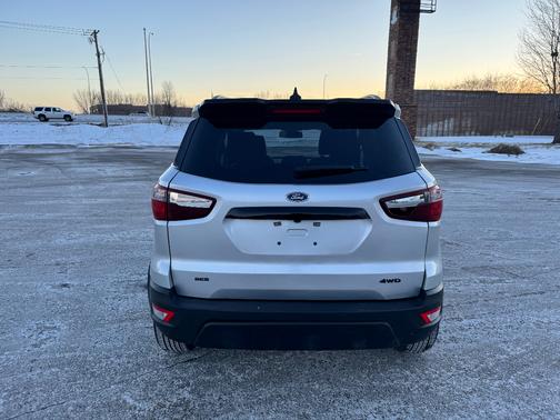 2022 Ford EcoSport SES