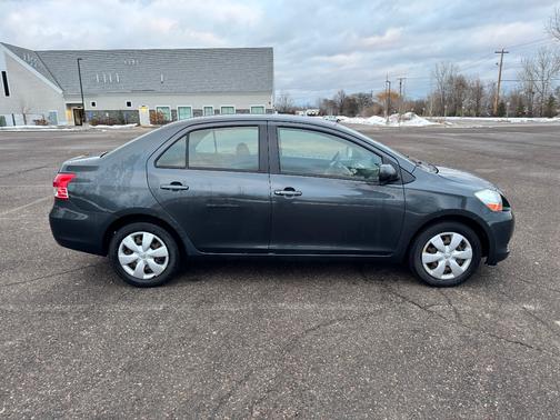 2007 Toyota Yaris 