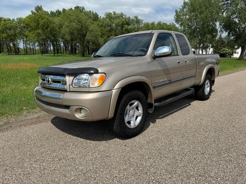 2004 Toyota Tundra SR5
