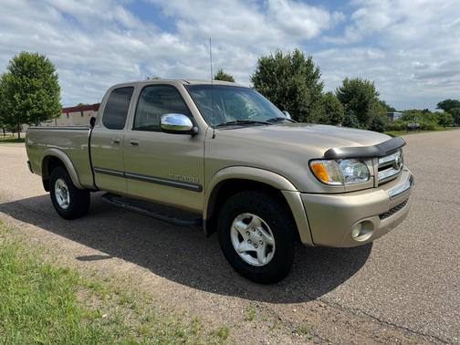 2004 Toyota Tundra SR5