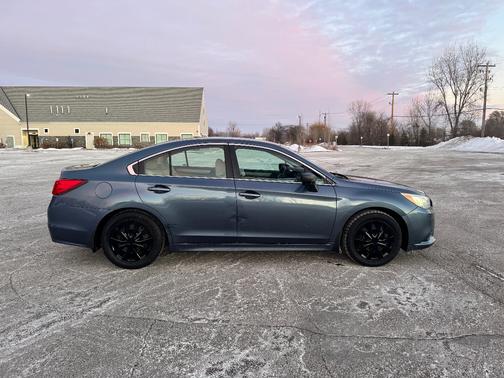 2015 Subaru Legacy 2.5i