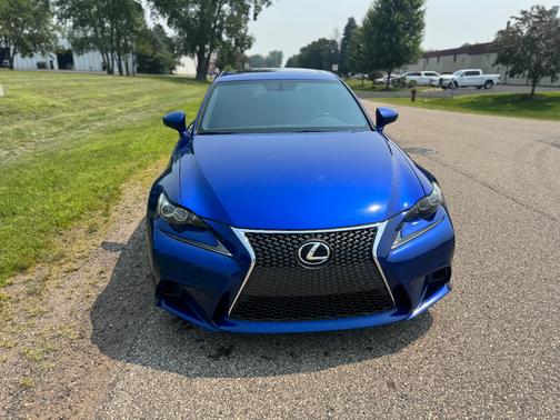 2016 Lexus IS 300