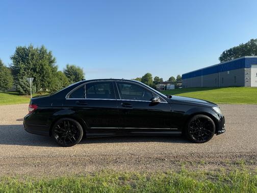 2010 Mercedes-Benz C-Class C 300 4MATIC Luxury