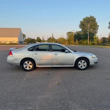 Silver 2010 Chevrolet Impala LT