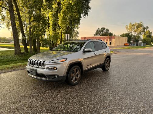 2017 Jeep Cherokee Trailhawk