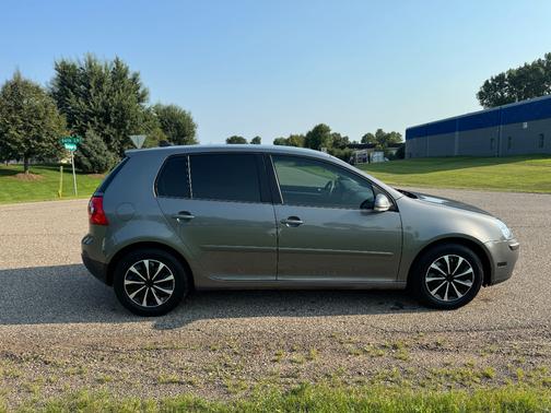 2009 Volkswagen Rabbit S