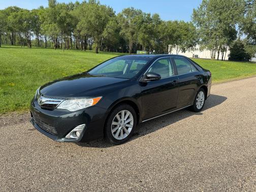 2014 Toyota Camry XLE