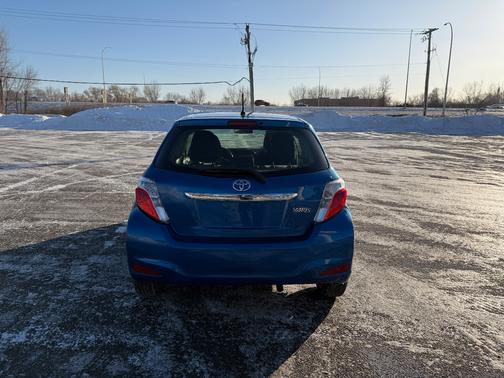 2014 Toyota Yaris LE