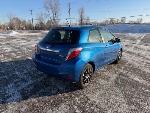 2014 Toyota Yaris LE