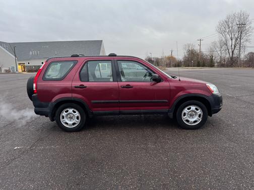 Red 2005 Honda CR-V LX