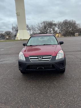 Red 2005 Honda CR-V LX
