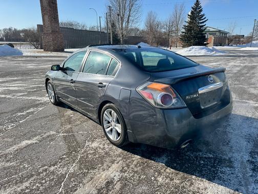 2011 Nissan Altima 3.5 SR
