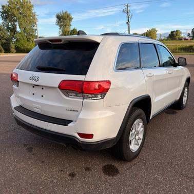 White 2018 Jeep Grand Cherokee Laredo E