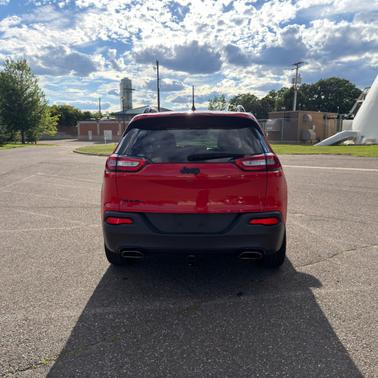 Red 2018 Jeep Cherokee Latitude