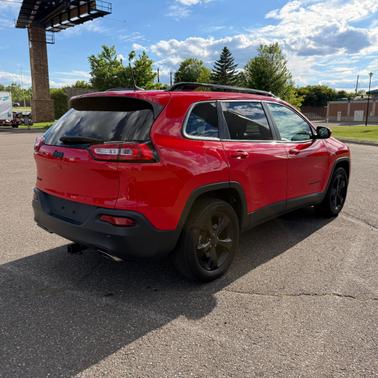 Red 2018 Jeep Cherokee Latitude