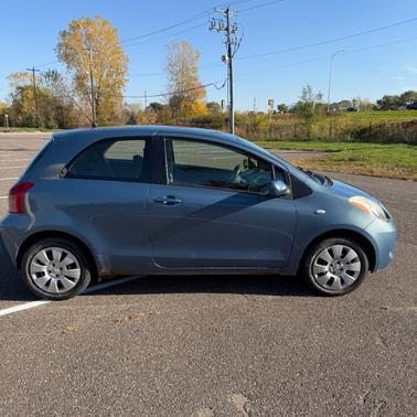 Blue 2008 Toyota Yaris