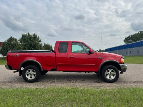 2002 Ford F-150 XLT