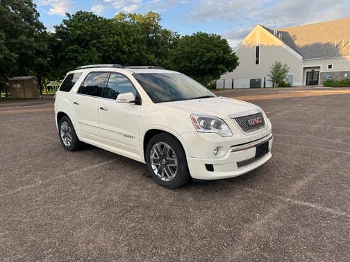 White 2011 GMC Acadia Denali