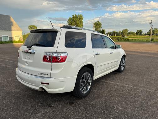 White 2011 GMC Acadia Denali