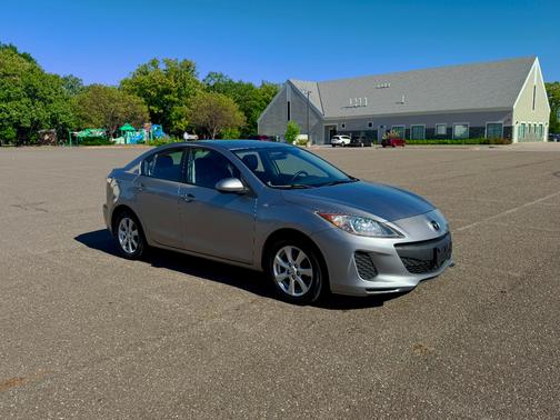 2013 Mazda Mazda3 i Grand Touring