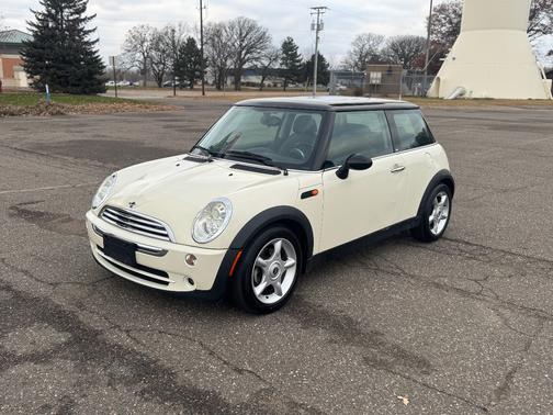2006 MINI Cooper 