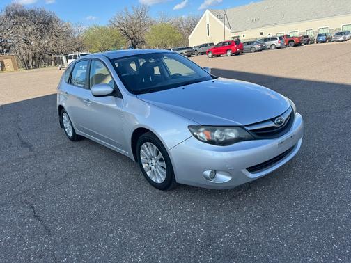 Silver 2010 Subaru Impreza 2.5 i Premium