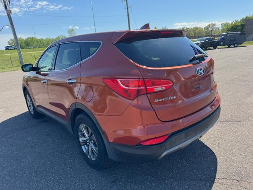 Red 2016 Hyundai Santa Fe Sport 2.4L