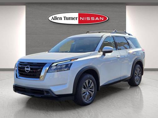 2025 Nissan Pathfinder SV FWD