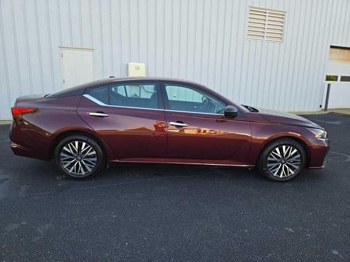 Garnet Pearl Metallic 2024 Nissan Altima 2.5 SV