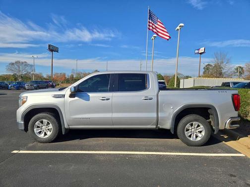2021 GMC Sierra 1500 SLE