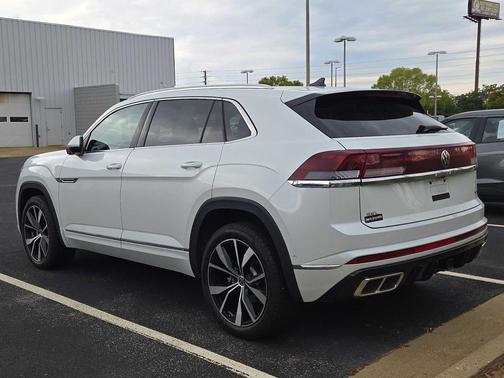2024 Volkswagen Atlas Cross Sport 2.0T SEL Premium