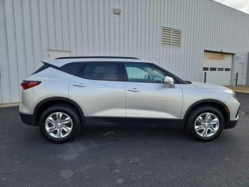 Silver Ice Metallic 2021 Chevrolet Blazer 2LT