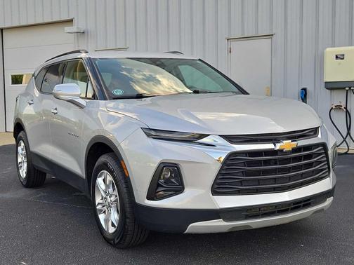 Silver Ice Metallic 2021 Chevrolet Blazer 2LT