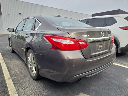 2017 Nissan Altima 3.5 SL