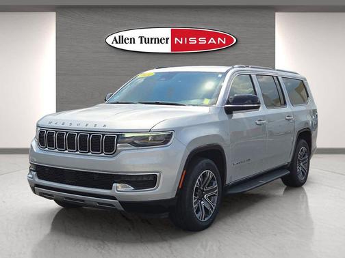 2024 Jeep Wagoneer L Series II 4x2