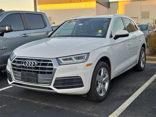 2019 Audi Q5 2.0T Premium Plus