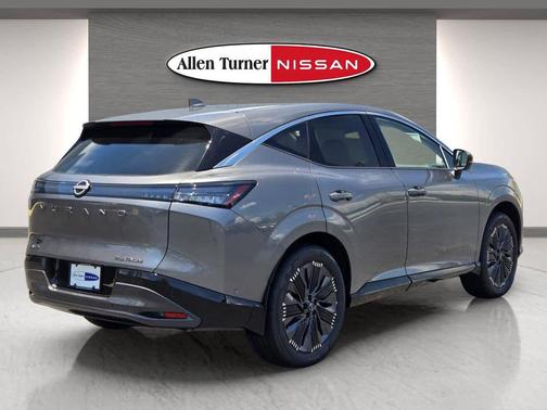 2025 Nissan Murano Platinum