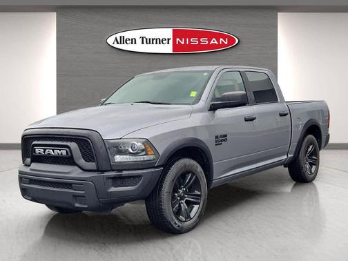 2024 RAM 1500 Classic Warlock Crew Cab 4x2 5'7' Box