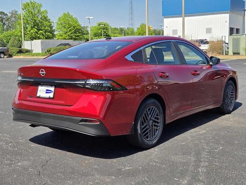 Scarlet Ember Tintcoat 2026 Nissan Sentra SV