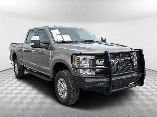 Stone Gray Metallic 2019 Ford F-250 XLT