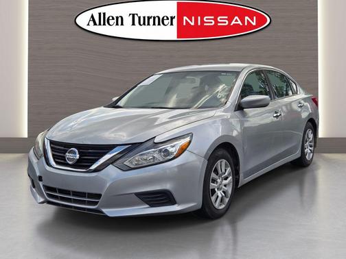 Brilliant Silver Metallic 2017 Nissan Altima 2.5 S