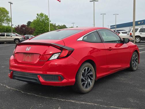 2017 Honda Civic LX-P