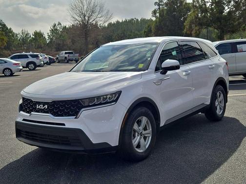 2022 Kia Sorento LX