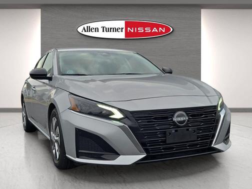 2024 Nissan Altima S FWD
