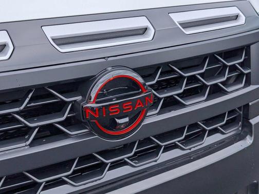 Glacier White 2026 Nissan Frontier PRO-X