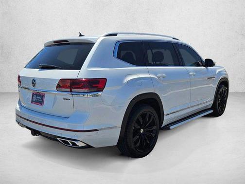 Opal White Pearl 2023 Volkswagen Atlas 3.6L SEL Premium