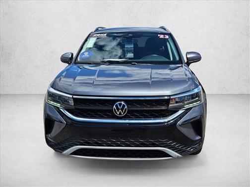 Platinum Gray Metallic 2023 Volkswagen Taos 1.5T SE