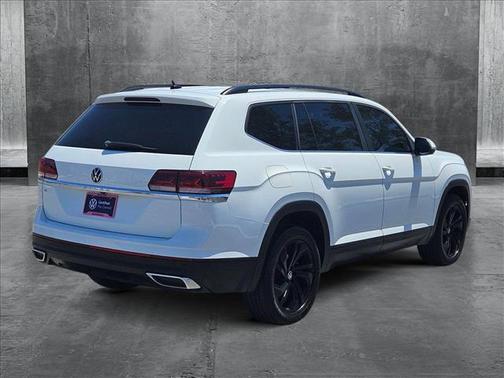 2022 Volkswagen Atlas 2.0T SE w/Technology