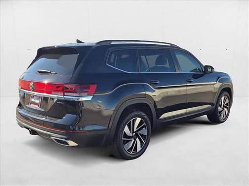 2026 Volkswagen Atlas 2.0T SE w/Technology 4MOTION